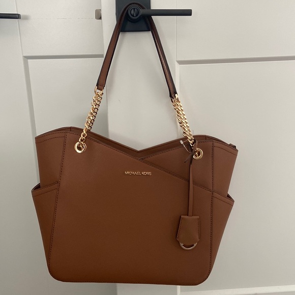 MICHAEL Michael Kors Handbags - Michael Kors Jet Set travel Tote